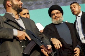 جنرال إسرائيلي : لهذا لا يرد حزب الله على القصف بسوريا