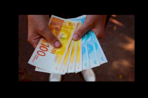 تفاصيل صرف الدفعة الأولى من مساعدات صندوق "وقفة عز" للعائلات المتضررة