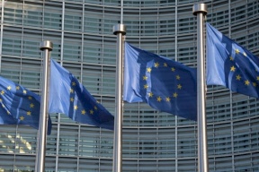 فرنسا تضغط لرد صارم من الاتحاد الأوروبي إذا ضمت اسرائيل الضفة