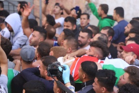 استشهاد طفل برصاصة مباشرة في الرأس بمخيم الفوار 