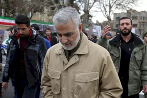 مشاهد لأول مرة- كيف كان يرسل سليماني السلاح إلى فلسطين؟