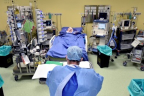 الخارجية: 109 حالات وفاة و1752 إصابة بصفوف جالياتنا في العالم