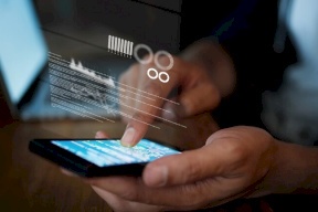 بخطوات بسيطة.. كيف تكتشف التنصت على هاتفك الذكي؟