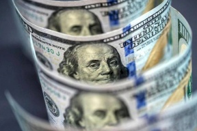 "انهيار الدولار قادم"... بروفيسور أمريكي يشرح الأسباب