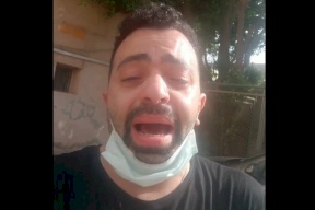 بعد استغاثته.. مطرب يعلن وفاة أمه المشتبه بإصابتها بكورونا