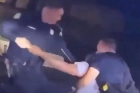 "فيديو قتل جديد" يصعق الأميركيين.. واستقالة رئيس الشرطة