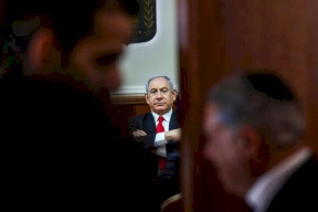 نتنياهو: "كورونا" ما زال هنا و200 إصابة يوميا