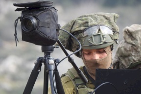 كيف تعمل وحدة التنصت وفك الشيفرات التابعة لجيش الاحتلال الإسرائيلي؟