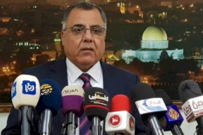 ماذا قال الناطق باسم الحكومة الفلسطينية عن رواتب الموظفين؟