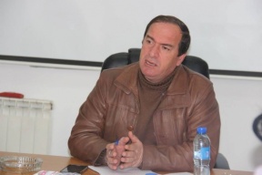 اللواء عبد الله كميل يوضح لصدى حقيقة احراق سيارته