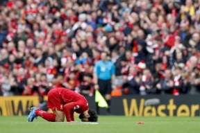 للمرة الأولى منذ 30 عاماً.. ليفربول يتوج بلقب الدوري الإنجليزي الممتاز