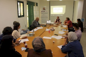 المنظمات الاهلية توصي بتطبيق قانون العمل ووقف الانتهاكات بحق العاملات