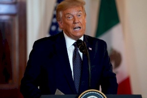 ترامب يعد بتسهيل الحصول على الجنسية الأميركية