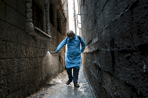 "كورونا" يُدخل مخيمات الضفة في دائرة الخطر