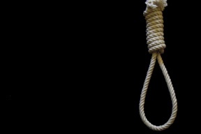 "وسادة" تقود امرأة مصرية وعشيقها إلى حبل المشنقة