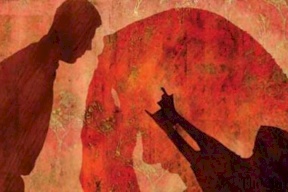 قتلها أبوها وشرب الشاي على جثتها .. تفاصيل جديدة لجريمة قتل الفتاة أحلام في الاردن
