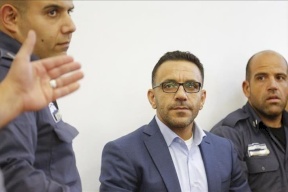 محكمة الاحتلال تمدد توقيف محافظ القدس
