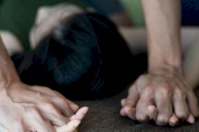 اغتصاب طفلة ثلاث سنوات حتى الموت في الهند والسبب مرعب