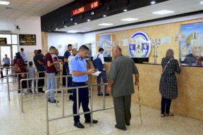 الخارجية تعلن طبيعة عمل معبر الكرامة بعد فتح مطارات الأردن