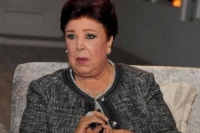 شاهد..رجاء الجداوي في صور نادرة مع زوجها في رحلة حج