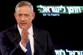 غانتس: سيتلقى نصر الله رداً مؤلماً إذا تجاوز الخطوط الحمراء