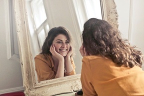 مختصون: الرجل يفضل المرأة المشاغبة