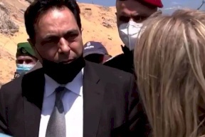 رئيس حكومة لبنان من موقع الانفجار: الناس لديهم الحق بالغضب