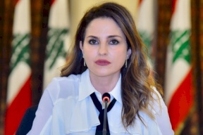 وزيرة الإعلام اللبنانية تعتذر وتستقيل على الهواء
