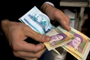 إيران: استعدنا جزءاً من أموالنا المجمدة في الخارج