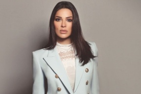 نادين نجيم تكشف عن جروح وجهها من انفجار بيروت لأول مرة