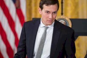 كوشنير: القيادة الفلسطينية "إرهابية"