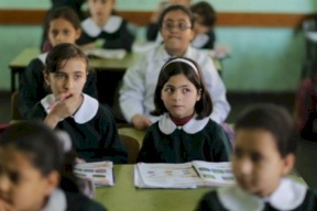 "التربية" تحسم موعد افتتاح المدارس