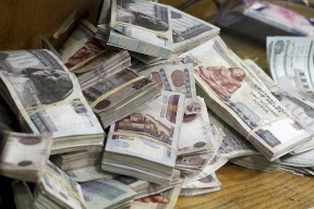 الليلة بـ 1000 جنيه.. فتاة: "أمي زوجتني 17 رجلا في 8 أشهر"