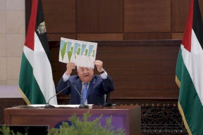 الرئيس: يكفي انقساماً وعلى العرب الالتزام بمبادرة السلام