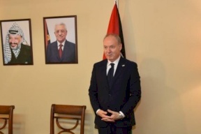 الرئيس يُعفي شقيق زوجة أبو عمار من مهامه كسفير في قبرص