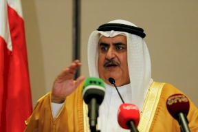 وزير خارجية البحرين السابق يعلق على مهاجمة الفلسطينيين بالخليج