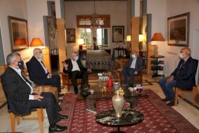 "وصية" من وليد جنبلاط إلى  اسماعيل هنية