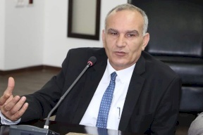 وزير الاتصالات يُبشر الفلسطينيين بقرب الـ 4G