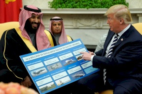 ترامب فاخر بـ"إنقاذ" محمد بن سلمان بعد مقتل خاشقجي