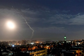 عدوان "إسرائيلي" على حلب