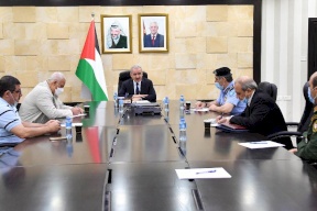 وزير الداخلية يجتمع مع قادة الأجهزة الأمنية، ماذا بحثوا؟