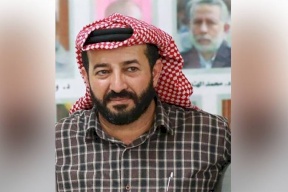 الاحتلال يحاول خداع أسير مضرب منذ 59 يوماً