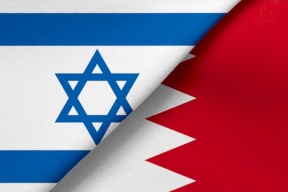 مروراً بأجواء السعودية.. وفد إسرائيلي رسمي يصل البحرين