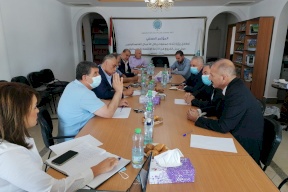 إتحاد جمعيات رجال الأعمال يبحث مع بنك فلسطن والإسلامي العربي سبل الخروج من الأزمة المالية والاقتصادية