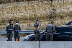 تمديد الإغلاق الشامل في إسرائيل إلى فجر الإثنين