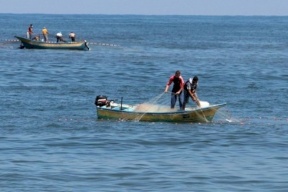 غزة: عودة شهيدي لقمة العيش