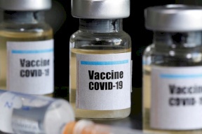 لقاح "فايزر" يسبق الجميع لتحقيق "وعد ترامب"