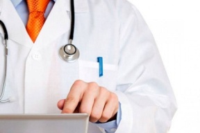 طبيب كويتي "مدمن" ينهب مليون دولار من المال العام