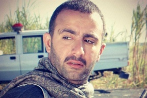 شاهد: قناة مصرية تحذف مقطعا للفنان القدير أحمد السقا غنى فيه لفلسطين