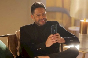 شاهد- صورة قديمة لمحمد حماقي تصدم متابعيه